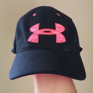 Womens Under Armour hat